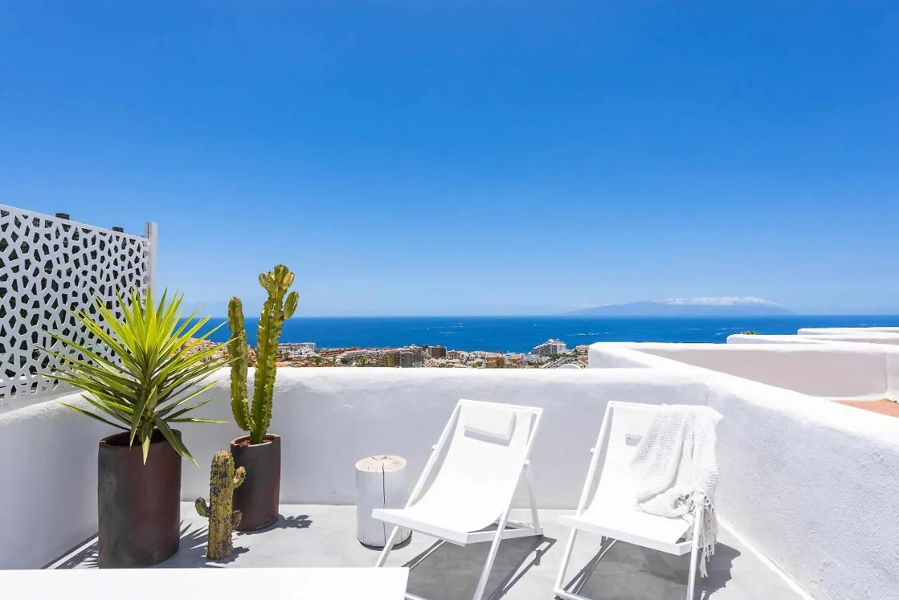 The White House In Costa Adeje contacts